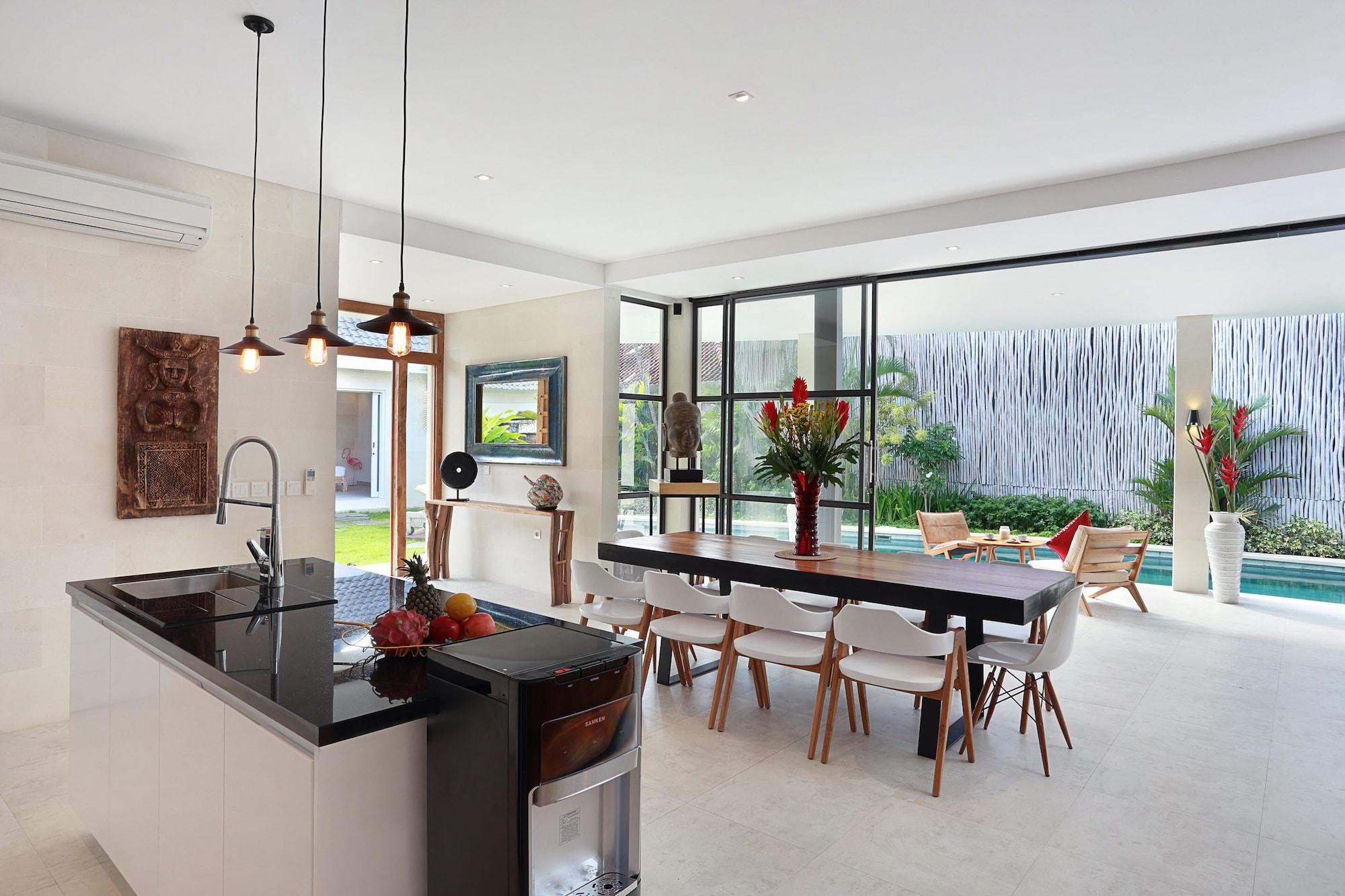 Seminyak White Design Villa Bagian luar foto