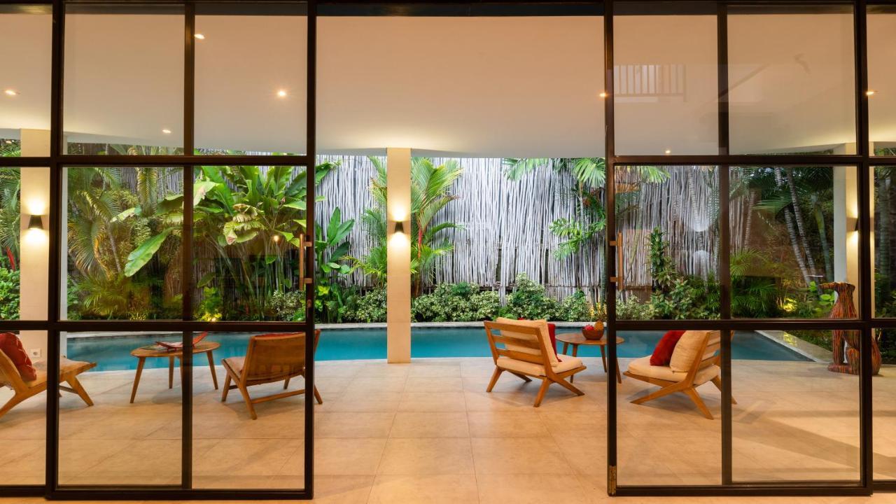 Seminyak White Design Villa Bagian luar foto