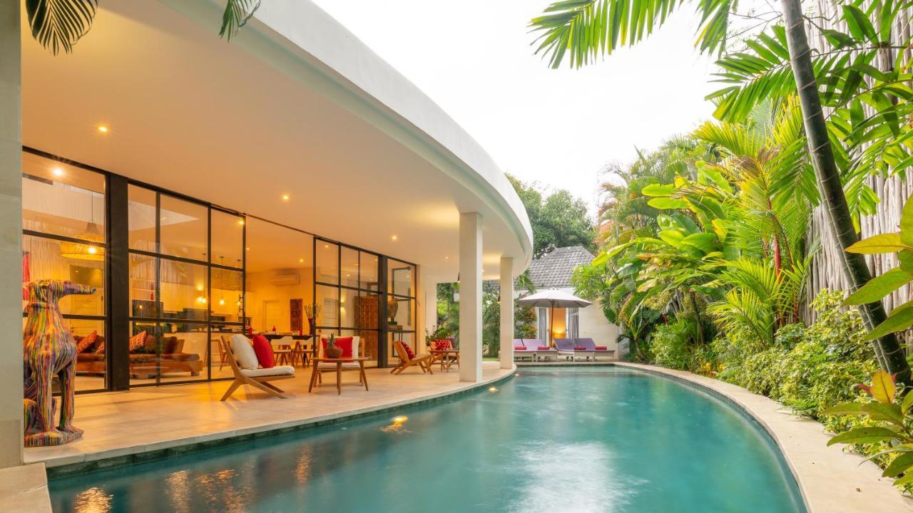 Seminyak White Design Villa Bagian luar foto