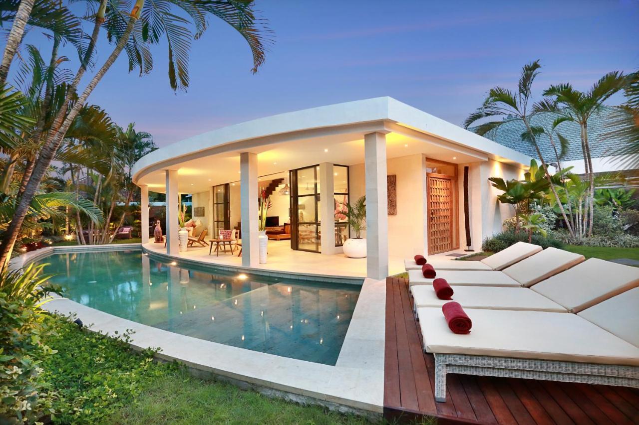 Seminyak White Design Villa Bagian luar foto